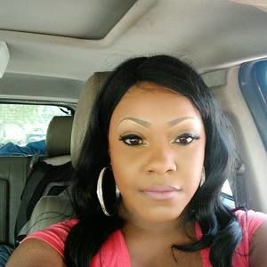 Meet your Posher, Chelle